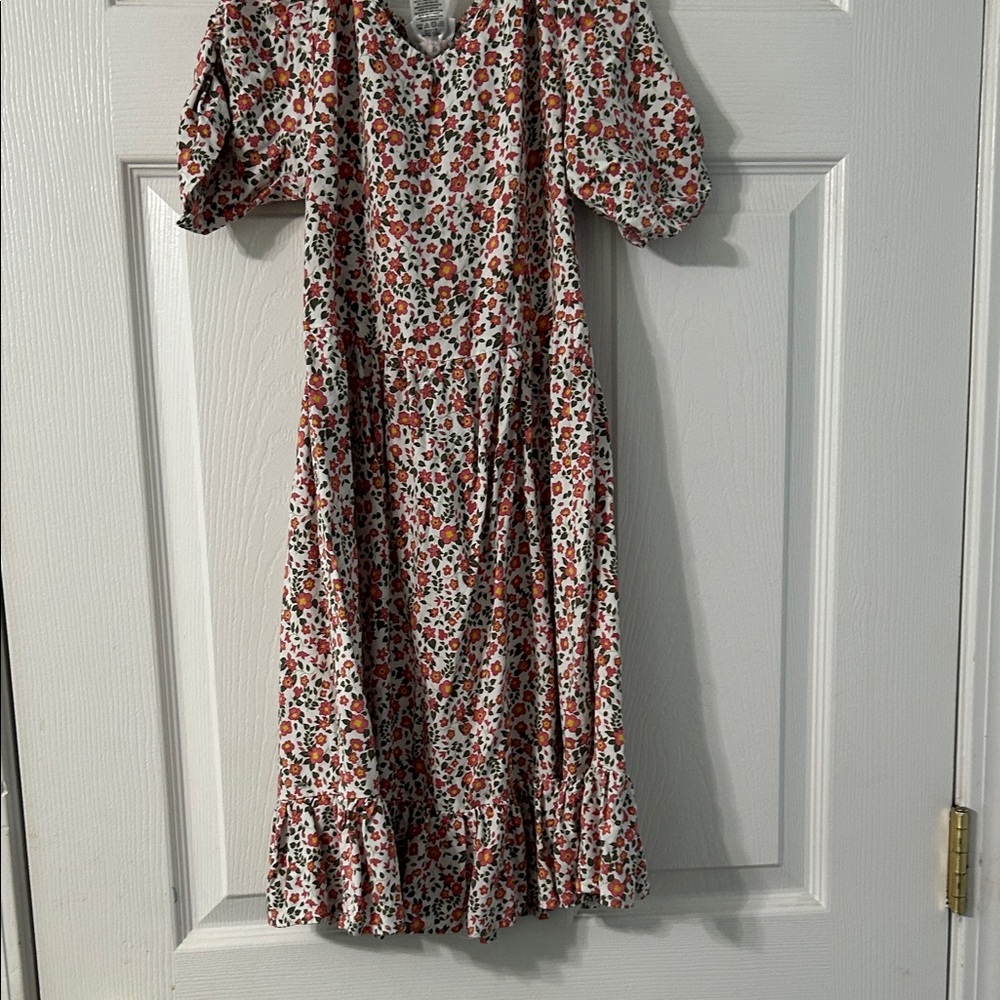 Floral Puff Sleeve Dress size 10